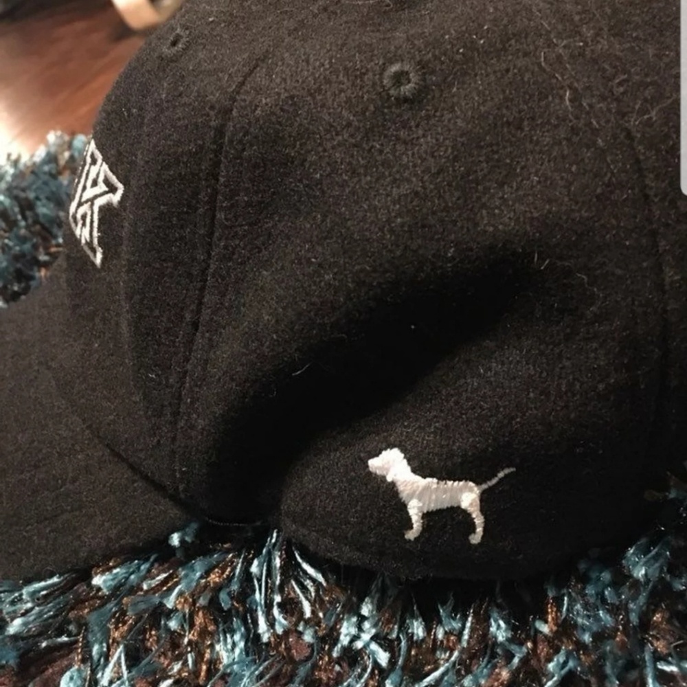 Pink hat - Picture 3 of 4